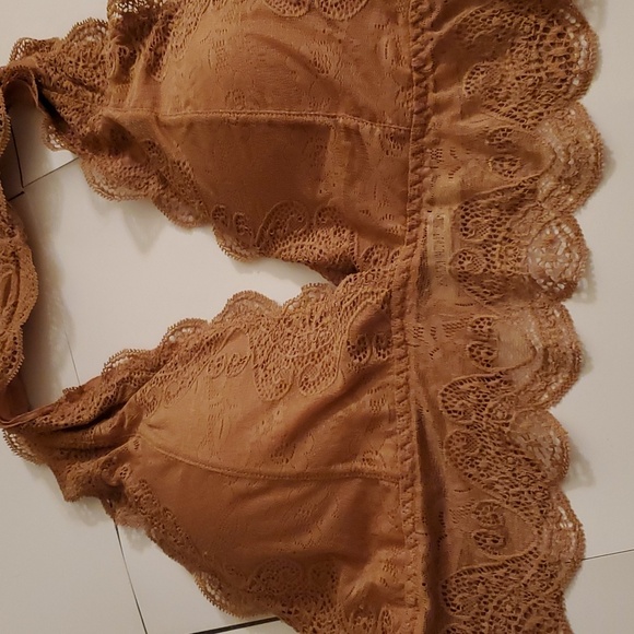 New Zenana Outffiters lace Removable pads halter bralette size XL - Picture 2 of 8